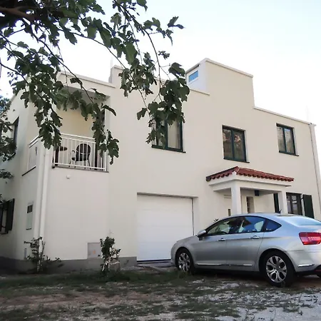 דירה Lada באסקה וודה