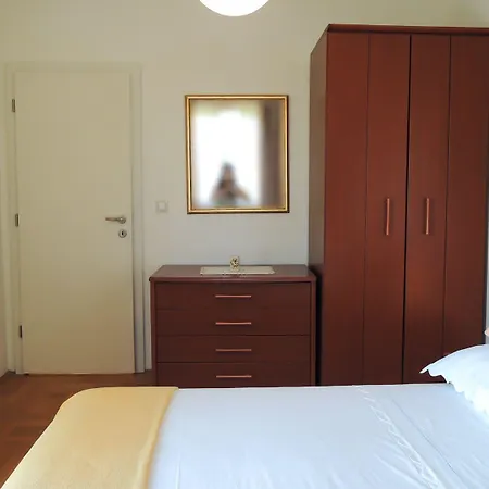 Lada Apartment